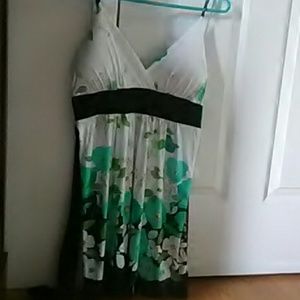 White and blue flower pattern dress